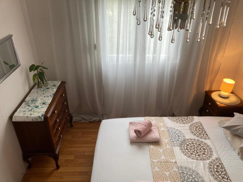 Postel nebo postele na pokoji v ubytování Quite beautiful apartment in the Split Neda with 4bedrooms