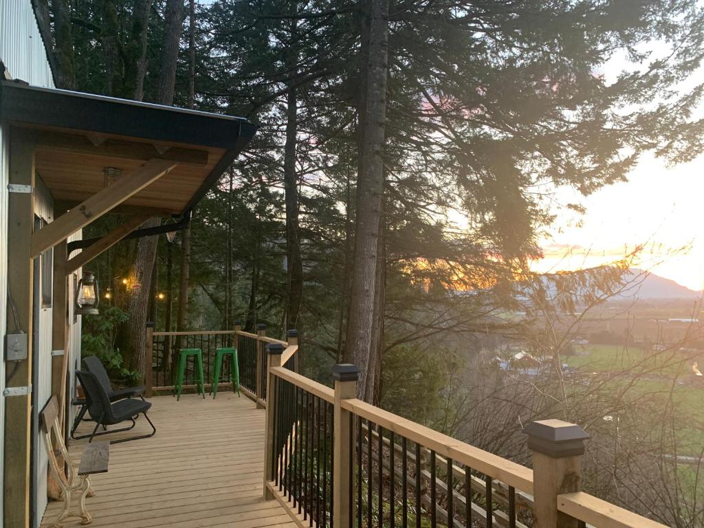 Příroda nedaleko luxury tent