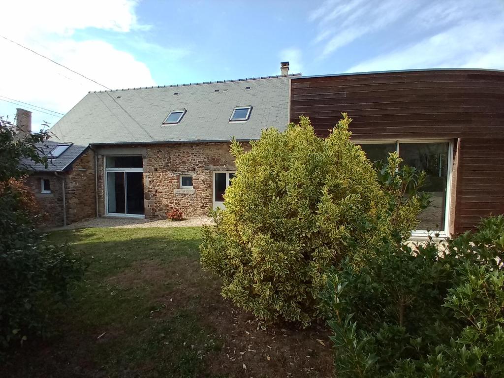 Zahrada ubytování DOMAINE DES TISSEYS vue sur le Mont St Michel