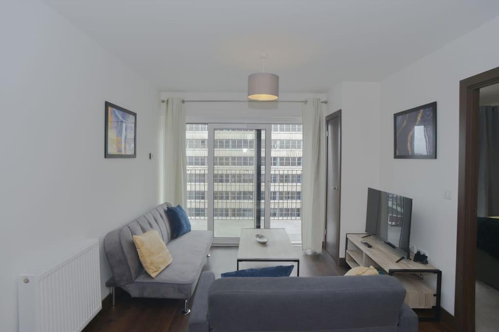 Stylish Brand New 2 Bedroom Flat Central Southend サウスエンド オン シー 22年 最新料金 Stylish Brand New 2 Bedroom Flat Central Southend サウスエンド オン シー 22年 最新料金