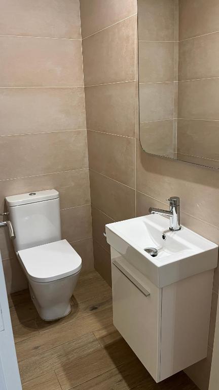 Kúpeľňa v ubytovaní Apartamento en la playa. Free Parking. Free WiFi