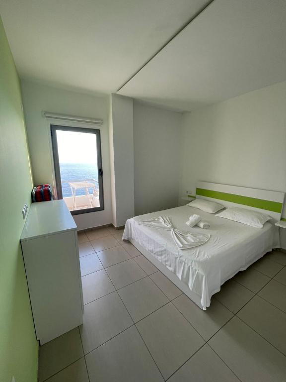 Sunrise house - Image 2