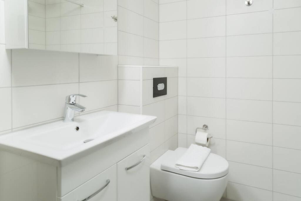 Koupelna v ubytování All in one Loft with Balcony and Free parking