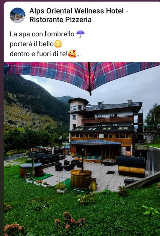 Nespecifikovaný výhled na hory nebo výhled na hory při pohledu z hotelu