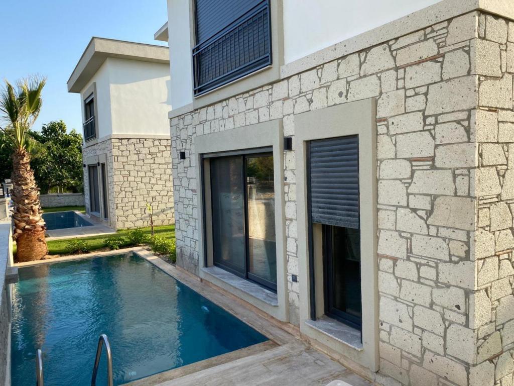 Dreamy House with Private Pool in Urla Izmir - Housity