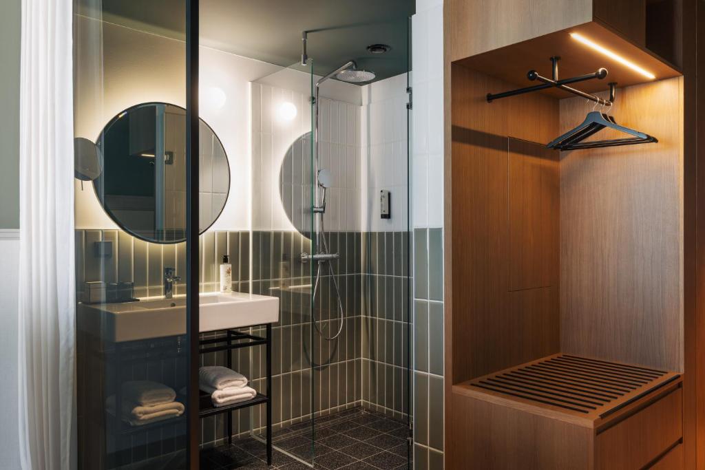 Koupelna v ubytování Hotel Galántha