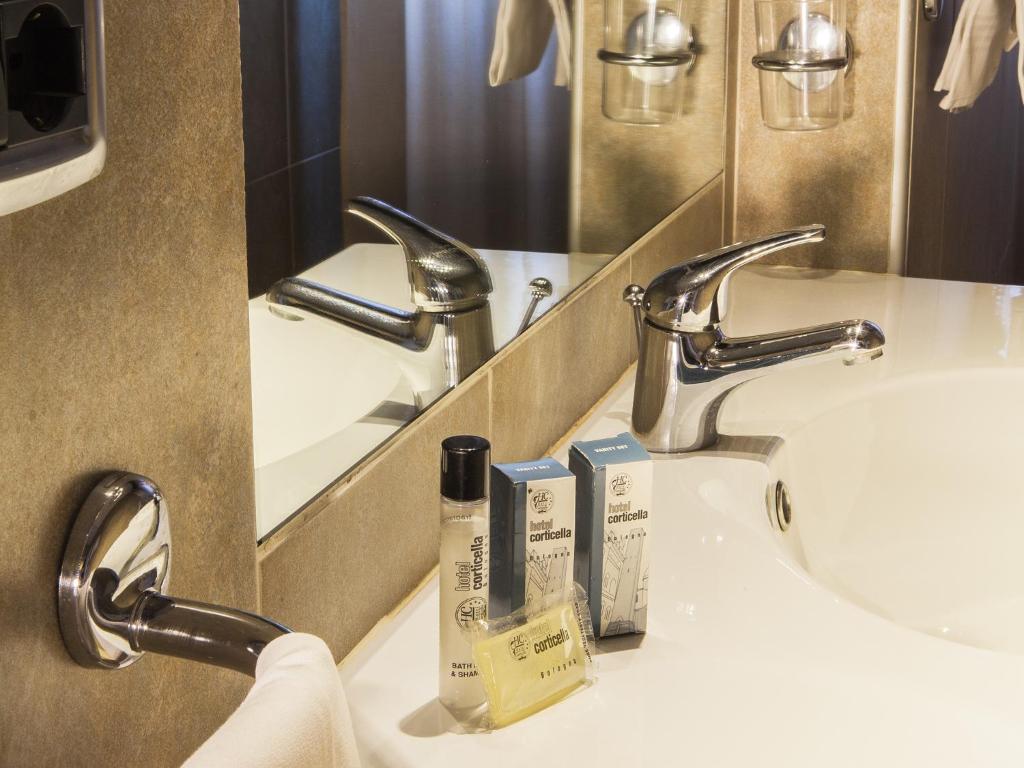 Hotel Corticella - Resim 41