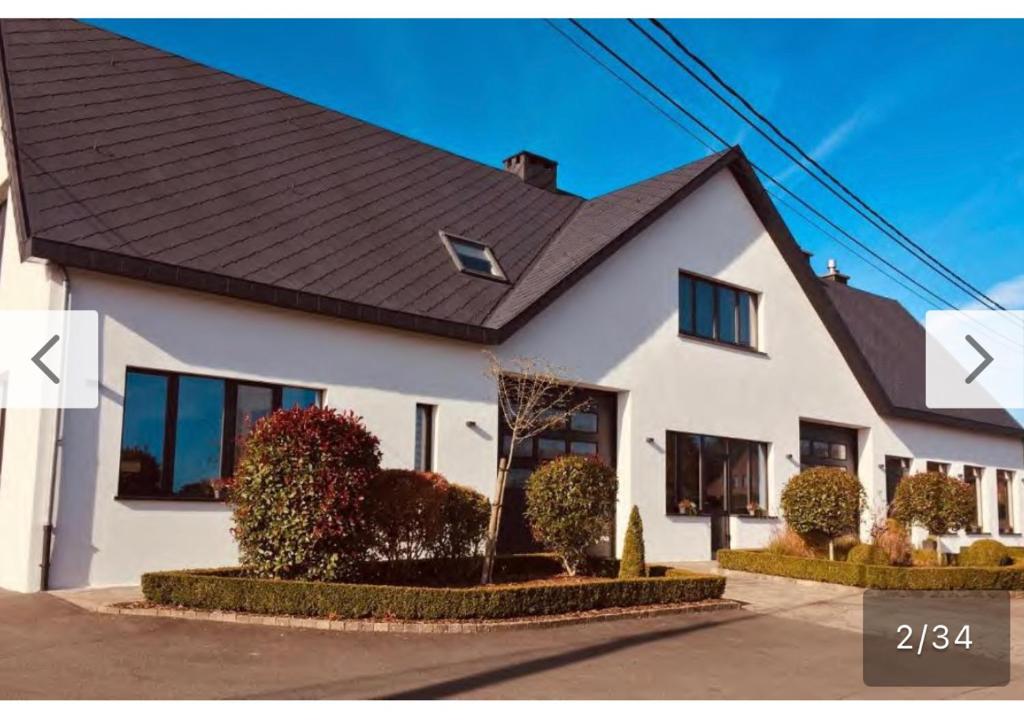 La Villa Bastogne Gîte 4 personnes - Apartamento De Tres Habitaciones
