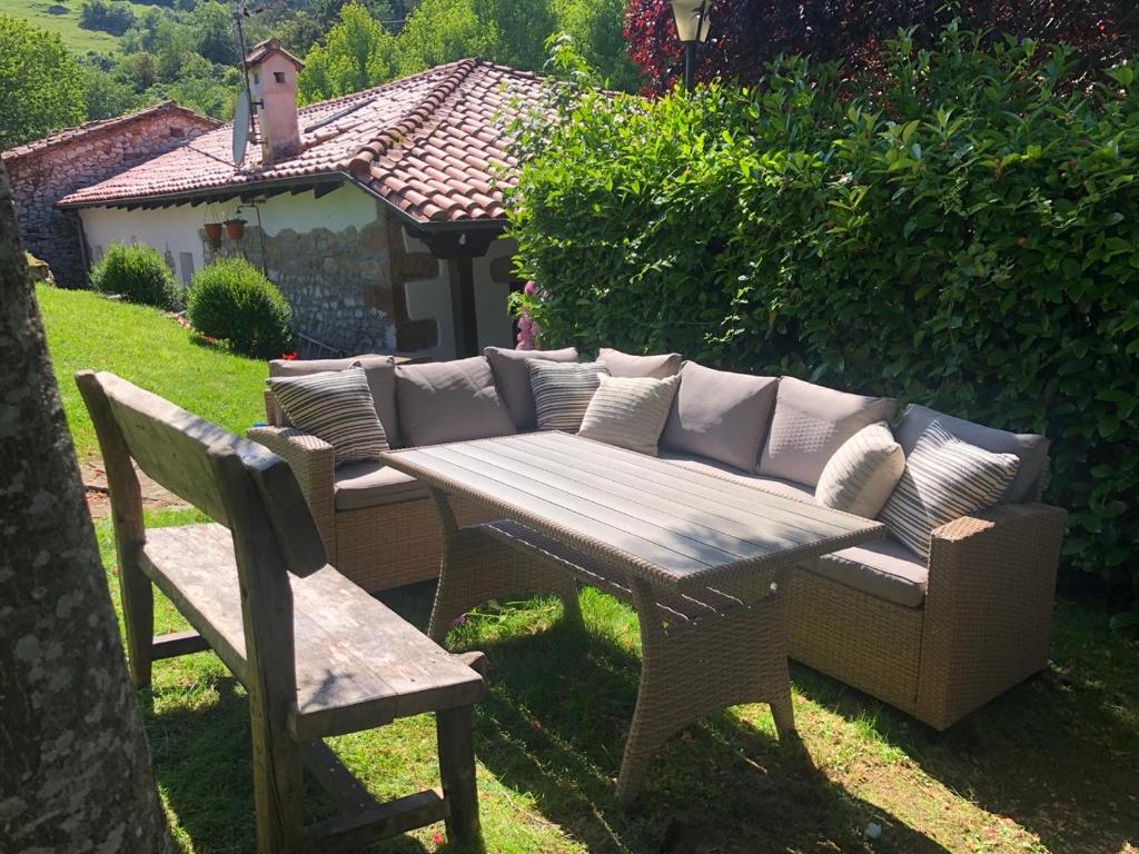 Vonkajšia záhrada v ubytovaní HdeC Hosteria de Castañeda Alojamiento Turistico