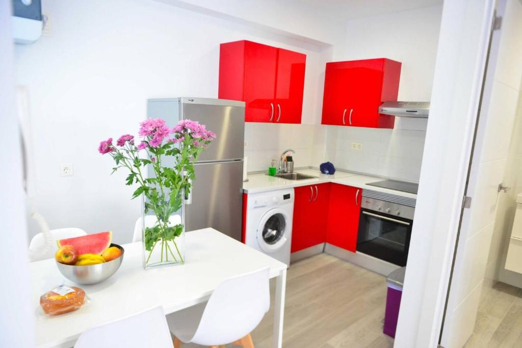 Kuchyň nebo kuchyňský kout v ubytování Apartamento Lena