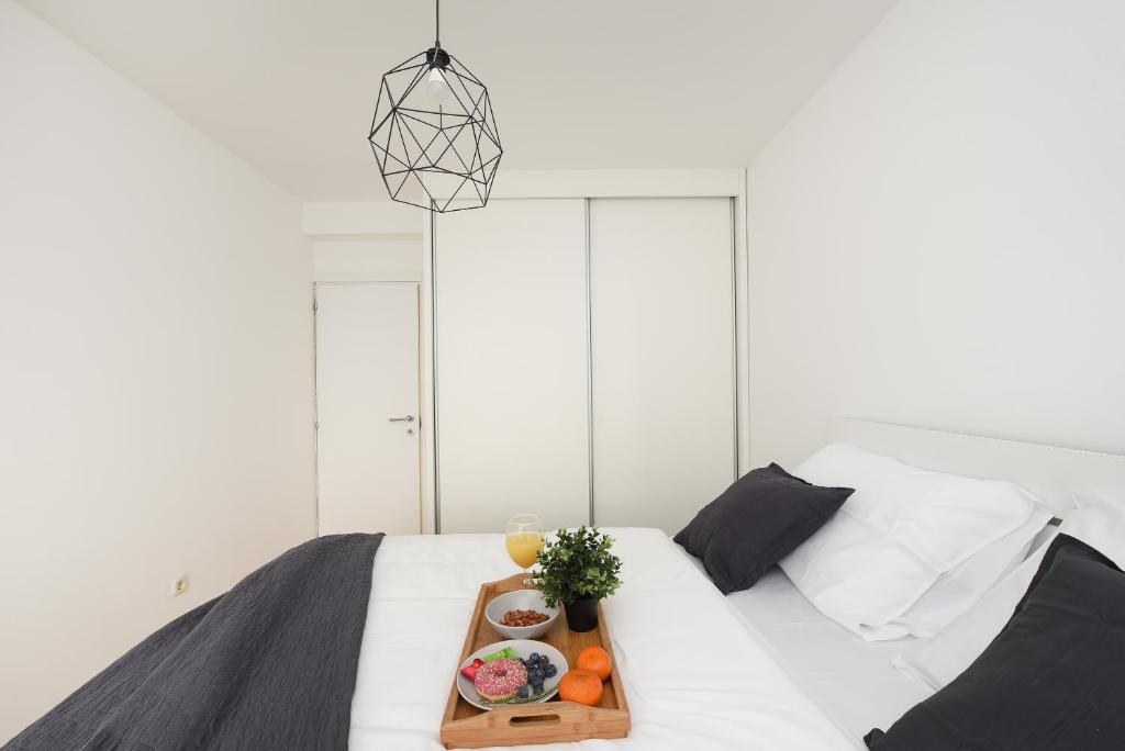 Posteľ alebo postele v izbe v ubytovaní L&R luxury apartment- free parking