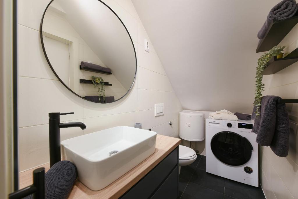 Kúpeľňa v ubytovaní L&R luxury apartment- free parking