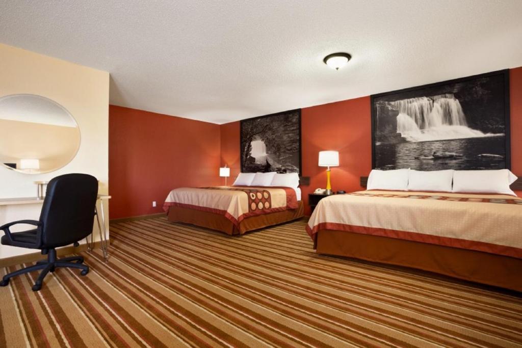 Super 8 by Wyndham Mattoon photo