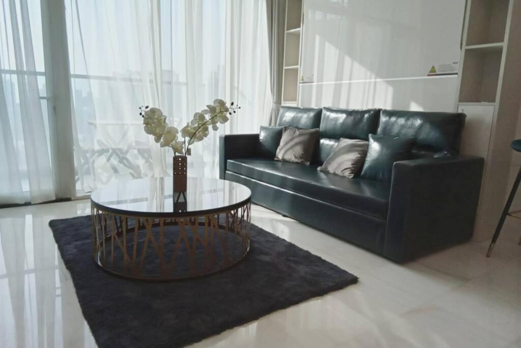 New Studio Apartment in Bayz Tower, Business Bay
