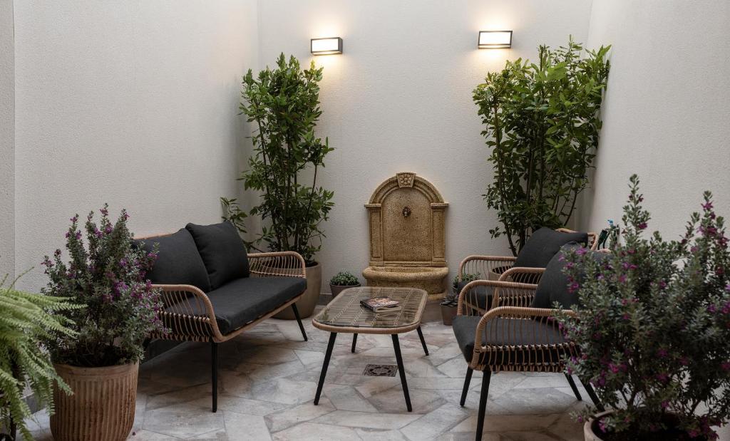 Posedenie v ubytovaní Apartamentos Rosa Velázquez