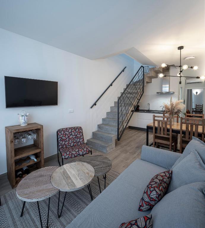 Posedenie v ubytovaní Apartamentos Rosa Velázquez
