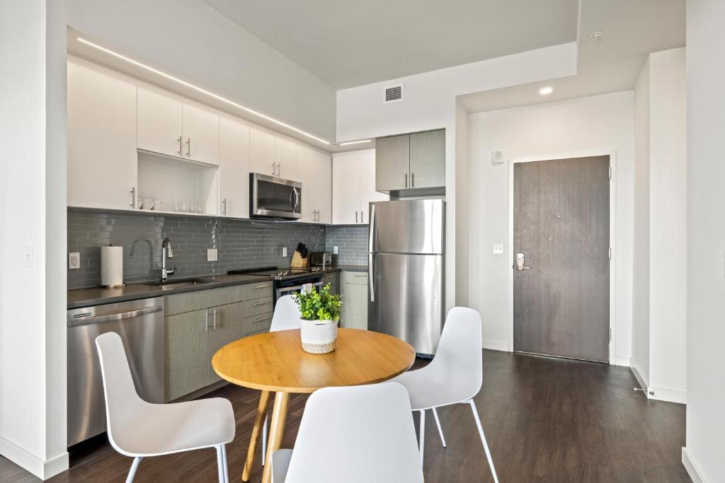 Placemakr Marymount Ballston - Premium One Bedroom Apartment