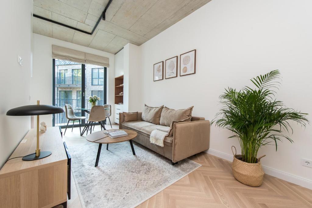 stayhere Elegant & Light 1BDR apartment Vilnius Old Town, Vilna