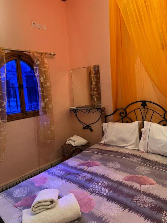 Postel nebo postele na pokoji v ubytování Riad MAHJOUBA MARRAKECH & SPA