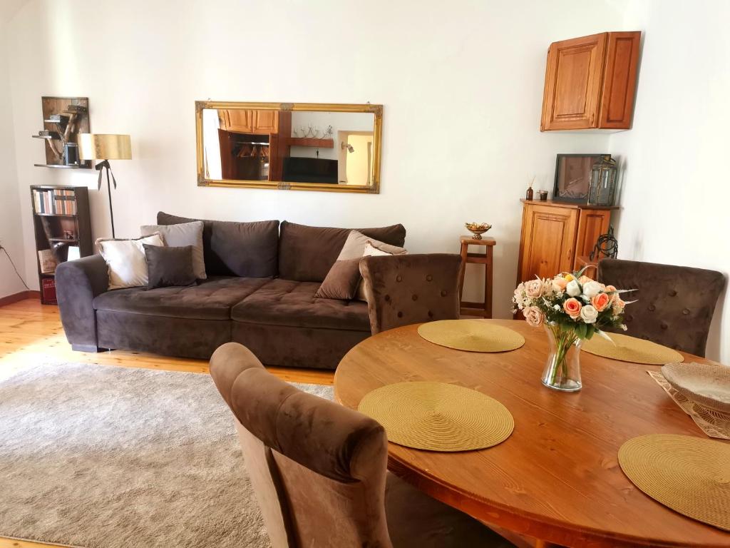 Oldtown Shelter Apartment with free private parking 3300 Eger, 44 Széchenyi István utca kép - 1