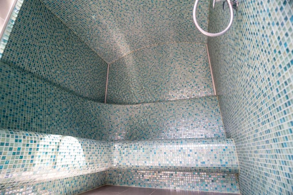 Koupelna v ubytování Végvár Spa Apartman