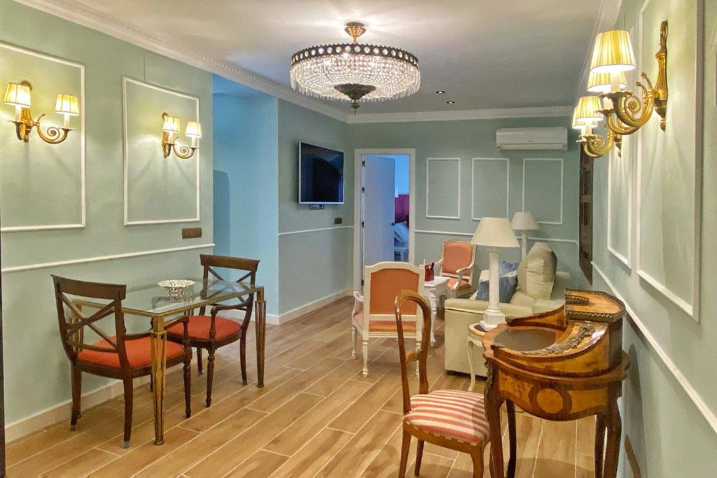 SUITES SAN ESTEBAN 16 Principe, Sevilla – Aktualisierte ...