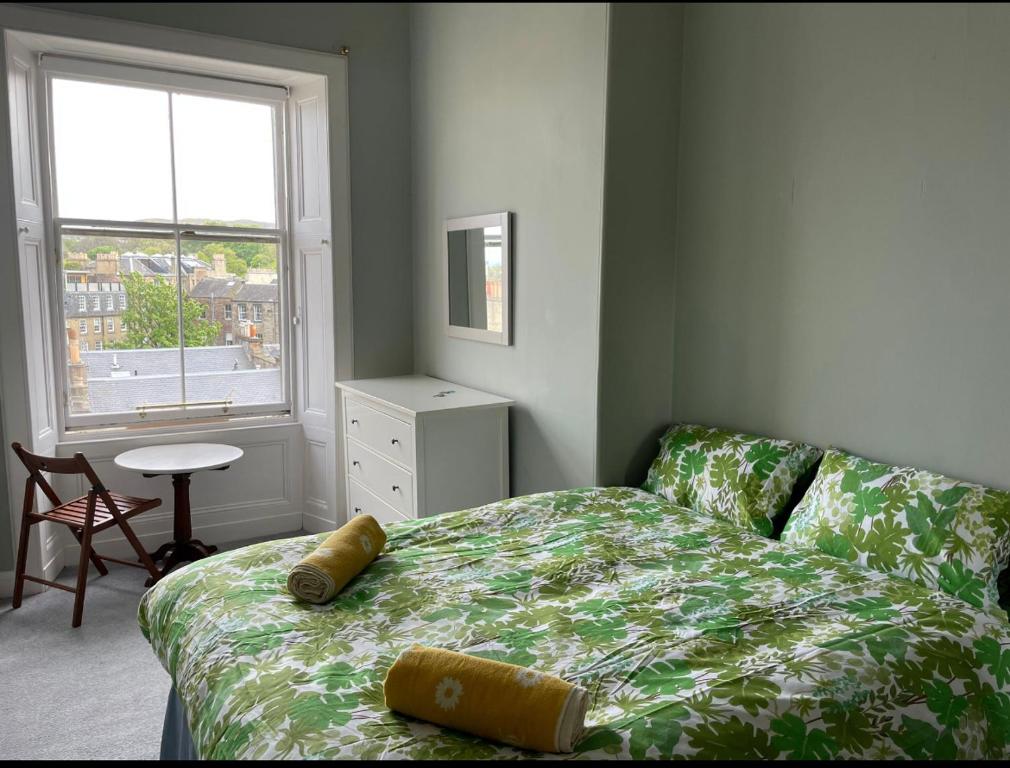 Montgomery Street Apartment, Edinburgh (updated prices 2024)