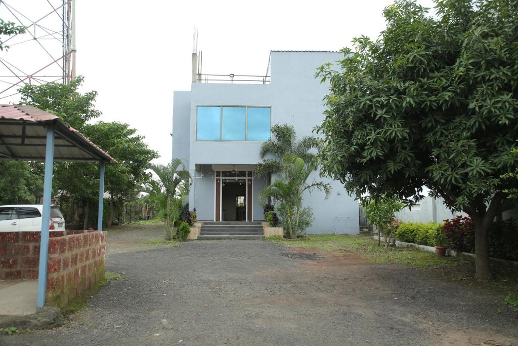 Hotel New Rudraksha - Housity