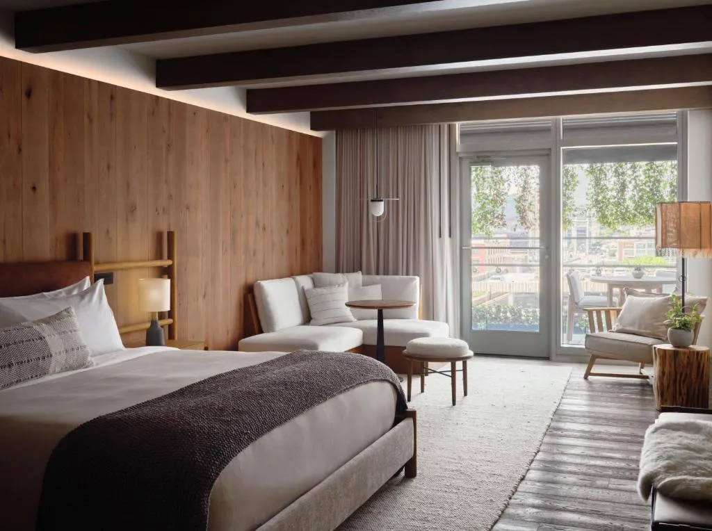 Terrace Studio Suite