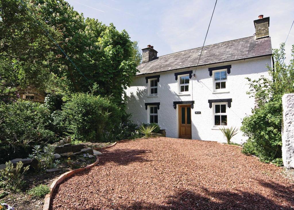 Dol Llan in Llangranog, Ceredigion, Wales