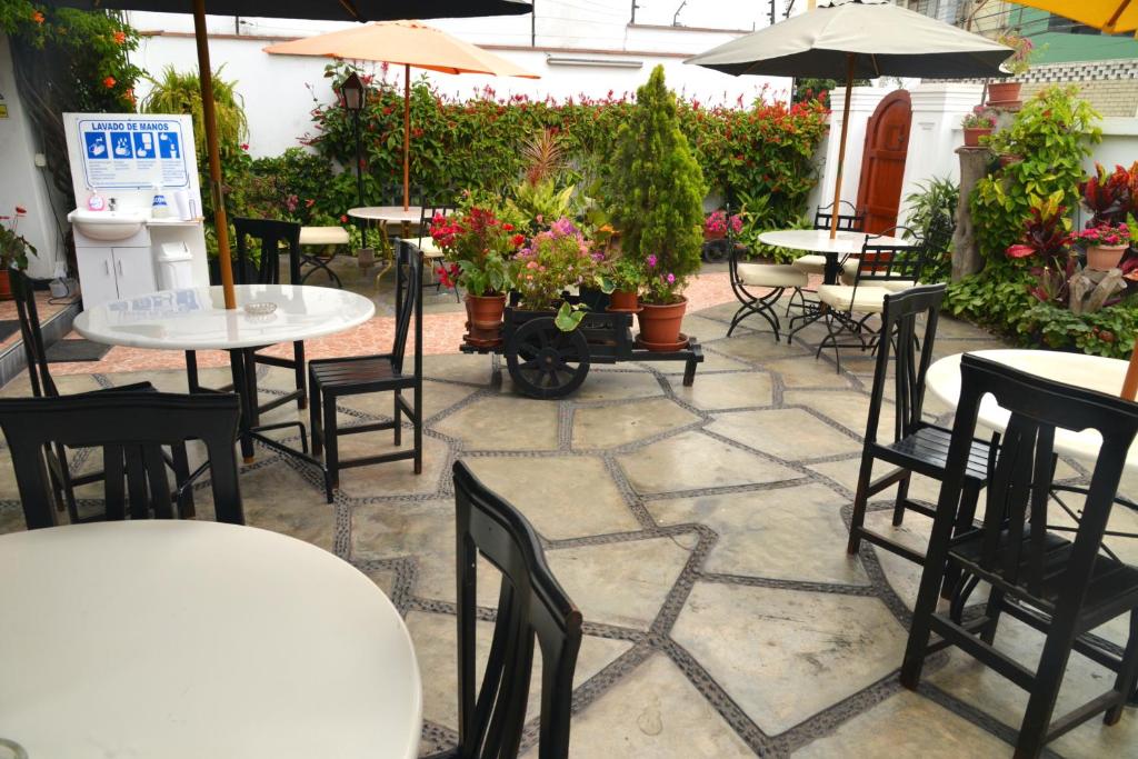 Restaurace v ubytování Residencial Carlos
