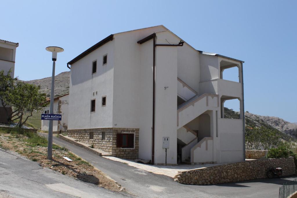 Fotografia z galérie ubytovania Apartment Metajna 6337c v destinácii Zubovići