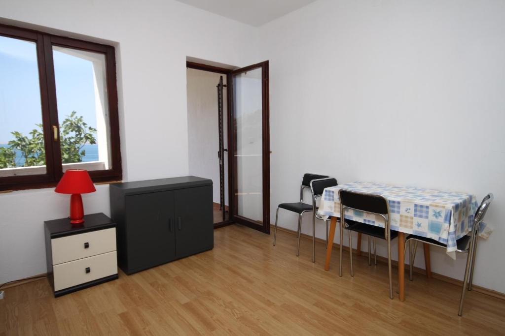 Fotografia z galérie ubytovania Apartment Metajna 6337c v destinácii Zubovići