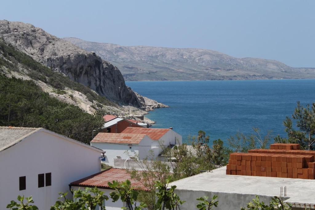 Fotografia z galérie ubytovania Apartments with a parking space Metajna, Pag - 6337 v destinácii Zubovići