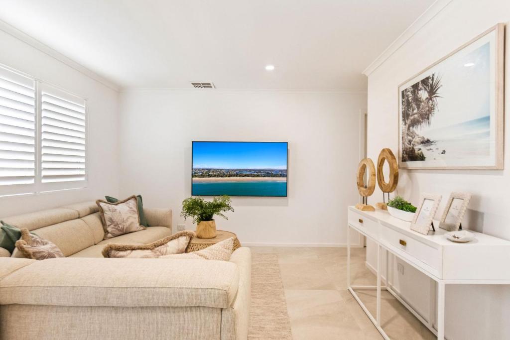 Holiday homes & houses for rent in Alexandra Headland