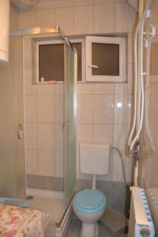 Koupelna v ubytování Hostel Valentin 2