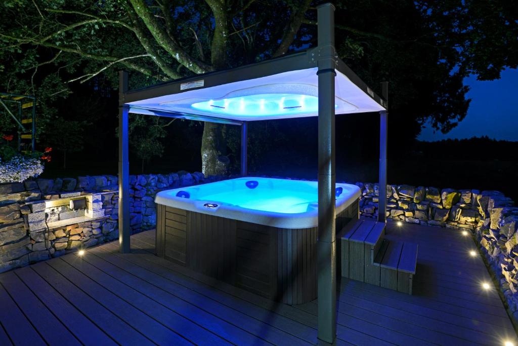 Fotografie z fotogalerie ubytování Craigadam Lodge with Hot tub v destinaci Castle Douglas