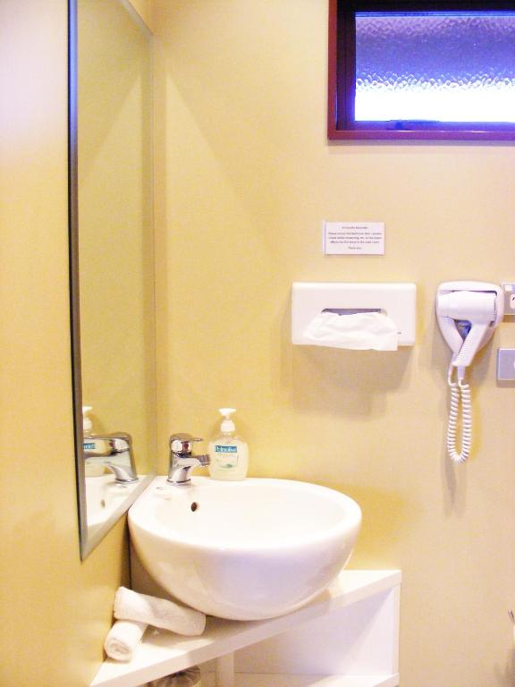 Blenheim Spa Motor Lodge - Resim 37