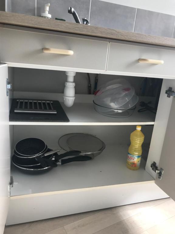 Kuchyňa alebo kuchynka v ubytovaní Studio moderne au calme