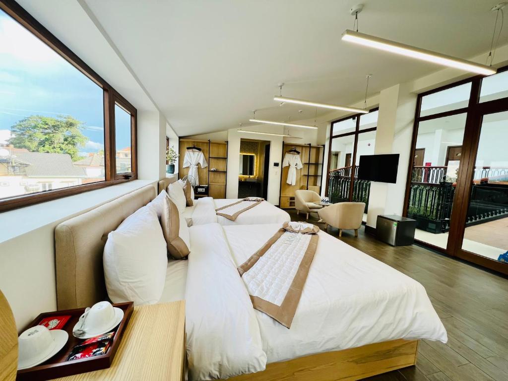 Suite Gia Đình