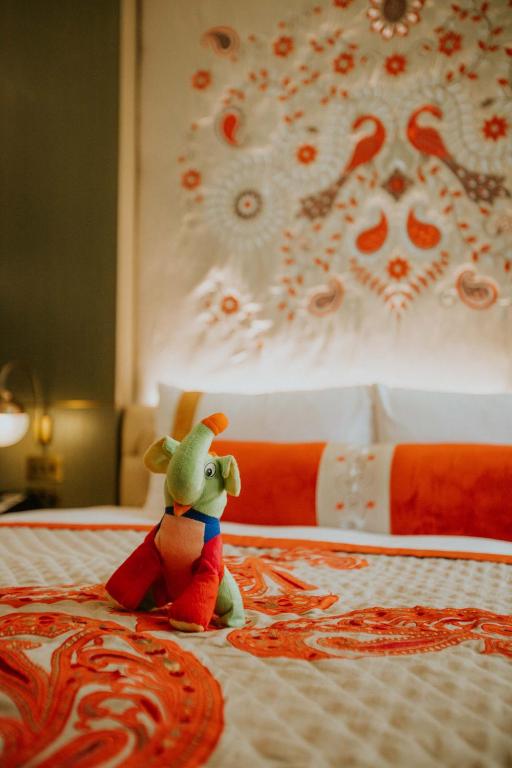 The LaLit London - Resim 19