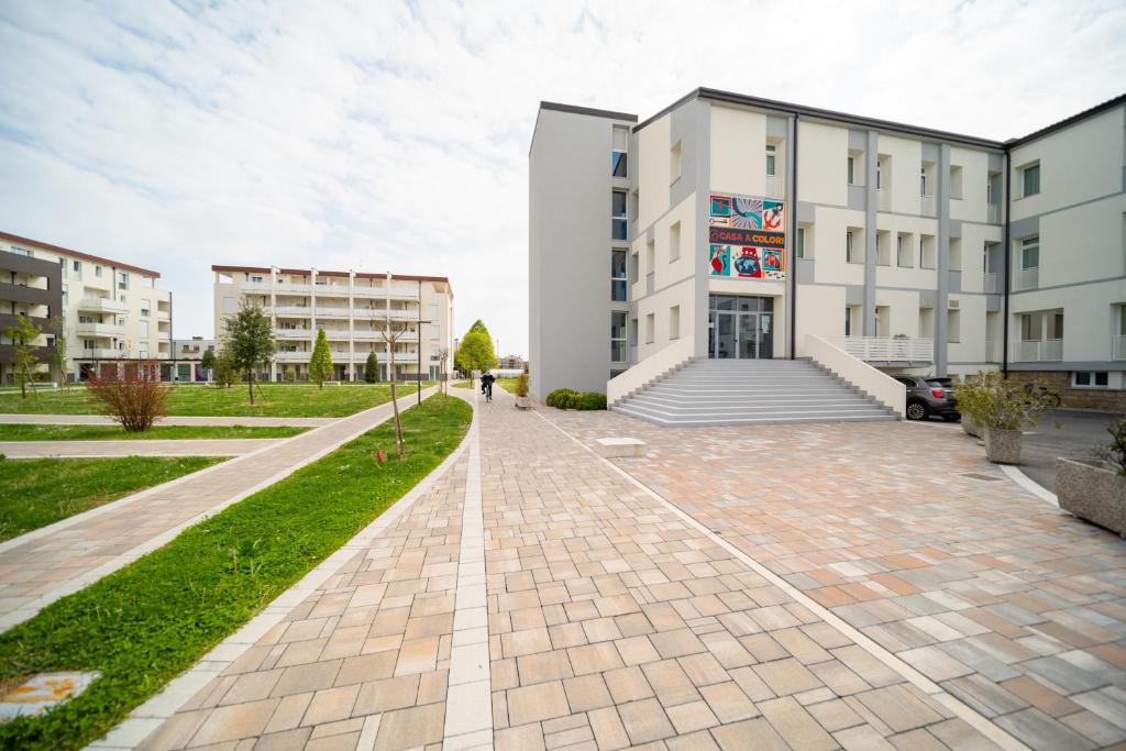 Budova, kde se prázdninový dům nachází