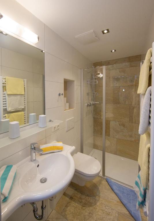 Hölzl Bed & Breakfast - 6