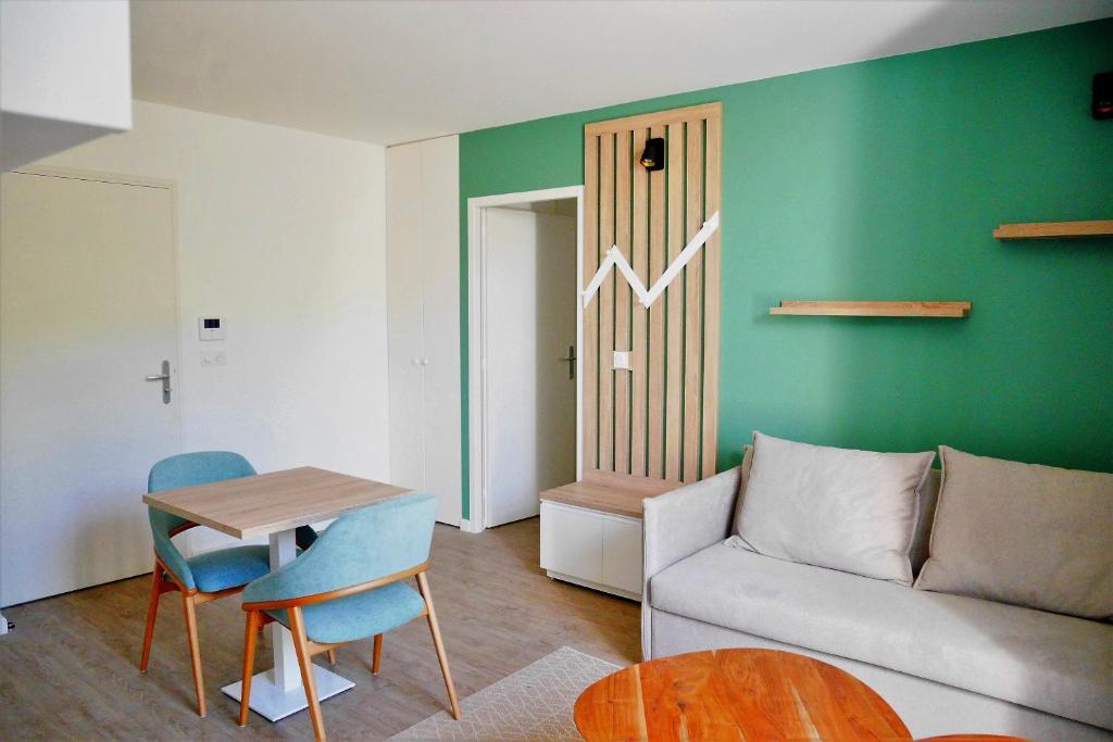 Première Pierre - Apartamento De Una Habitación
