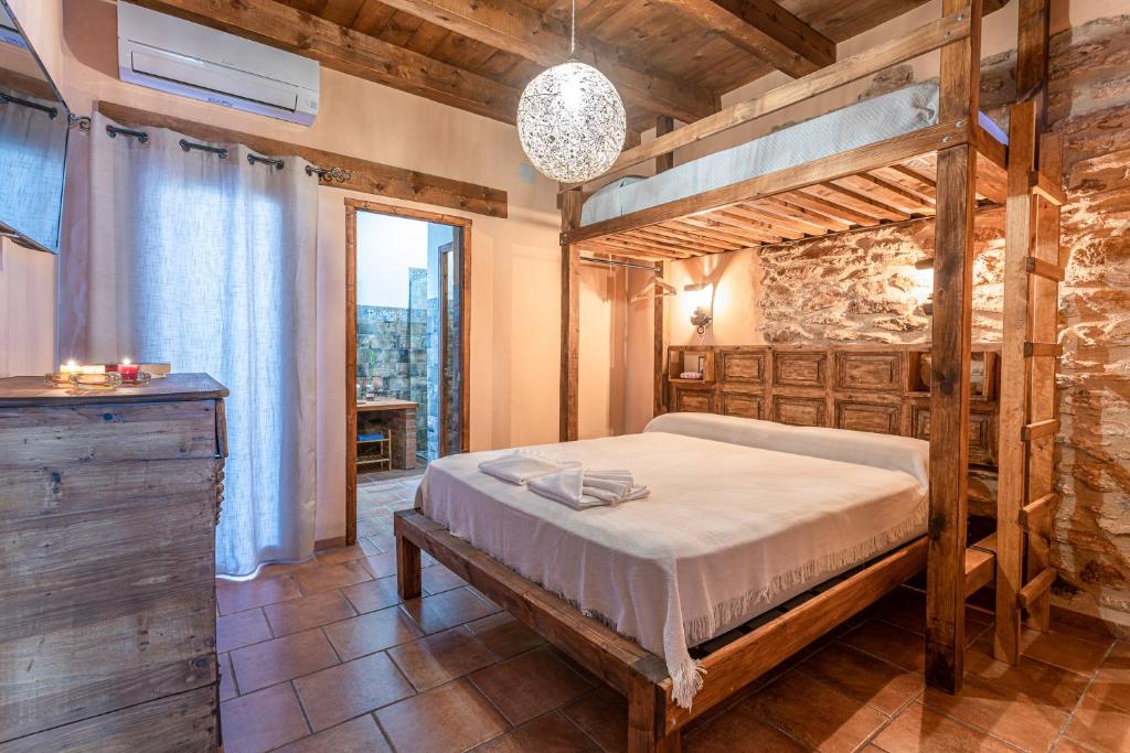 Postel nebo postele na pokoji v ubytování Casa rural, la Bóveda