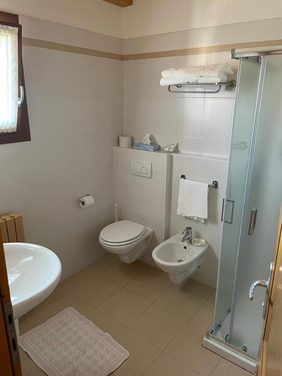 Koupelna v ubytování Albergo Ristorante Baraglia