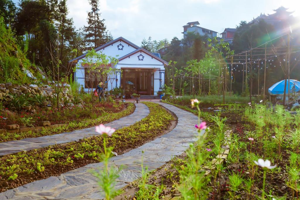 Zahrada ubytování Thanh Truc Villa & Flower