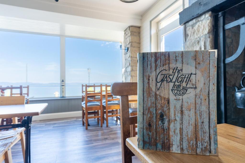 Certifikát, hodnocení, plakát nebo jiný dokument vystavený v ubytování The Gaslight Inn Self Catering Holiday Apartments Rossnowlagh Donegal