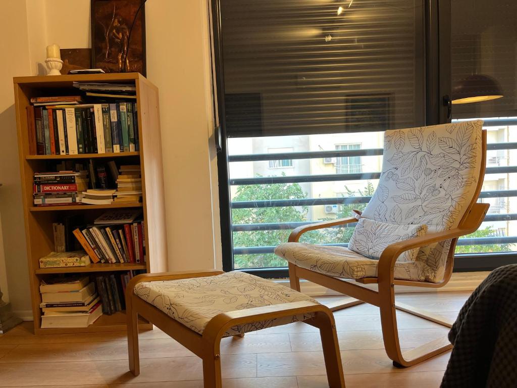 Comfy condo 6 minutes from downtown & Free Parking - Imazhi 9