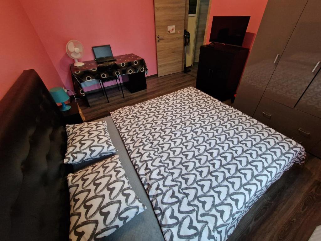 Postel nebo postele na pokoji v ubytování Right choice room